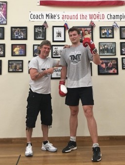 Тяжеловес из Германии, Иво Симик, продолжает изучать Технику Бокса тренера Михаила Козловского, в США.