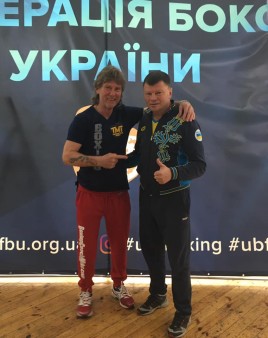 Михаил Козловский и Тренер Национальной Сборной Украины по Боксу, Леонид Лоивский.